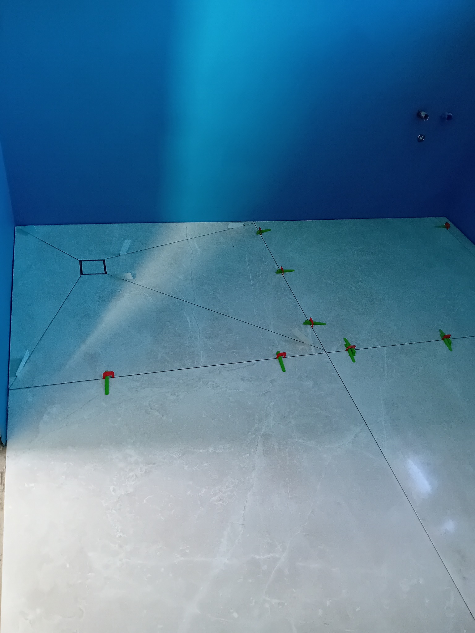 płytki dużego formatu