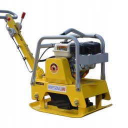 Mycie elewacji Wioska 3