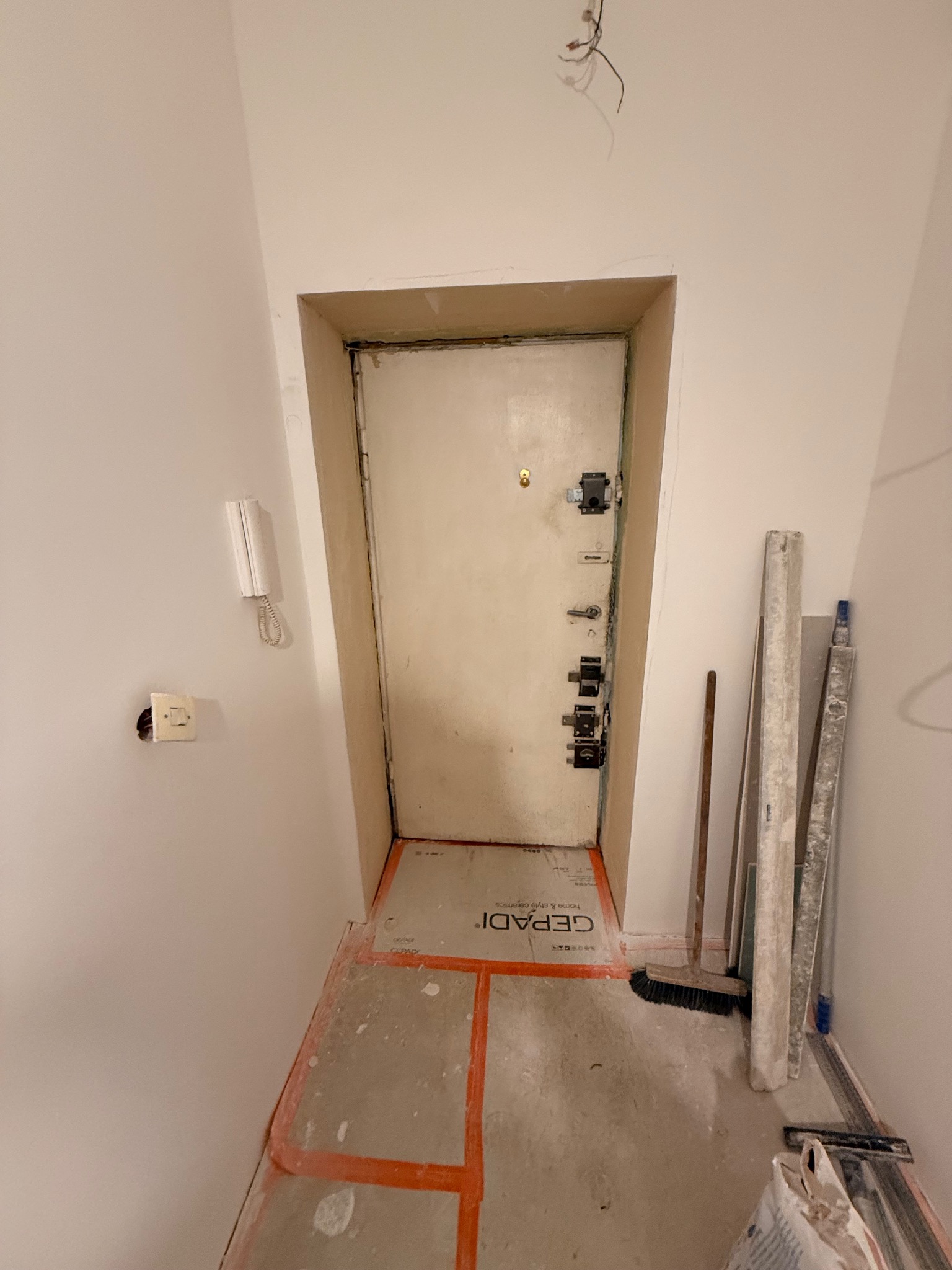 Wymiana drzwi wejściowych