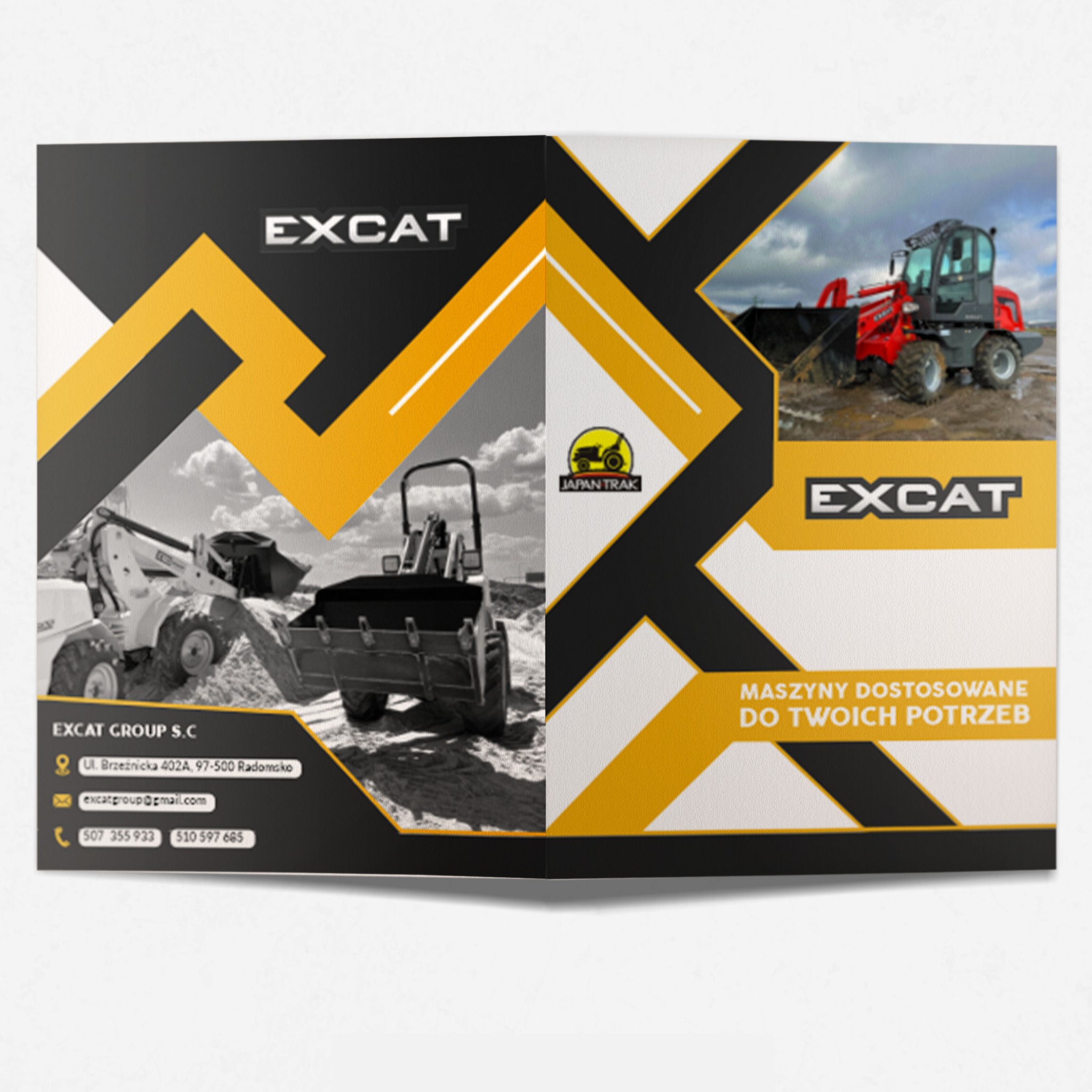 Rozkładana ulotka firmowa prezentująca maszyny budowlane EXCAT i JAPAN TRAK, z elementami graficznymi w kolorach czerni i żółci.