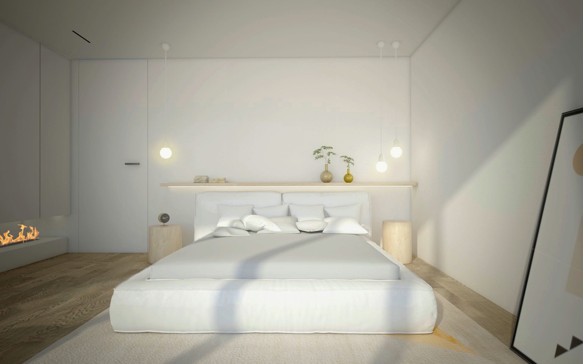 Minimalistyczna sypialnia w bieli z kominkiem, drewnianą podłogą i abstrakcyjnym obrazem w ramie, oświetlona wiszącymi lampami i lampką nocną, z roślinami w wazonach na półce nad łóżkiem.