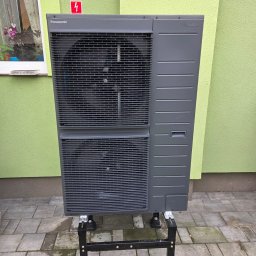 EKO TERM PLUS SPÓŁKA Z OGRANICZONĄ ODPOWIEDZIALNOŚCIĄ - Klimatyzacja do firmy Zduńska Wola