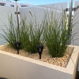 Donica styropianowa wykończona tynkiem silikonowym - możliwość wykonania na zamówienie o konkretnych wymiarach oraz kolorach i strukturze