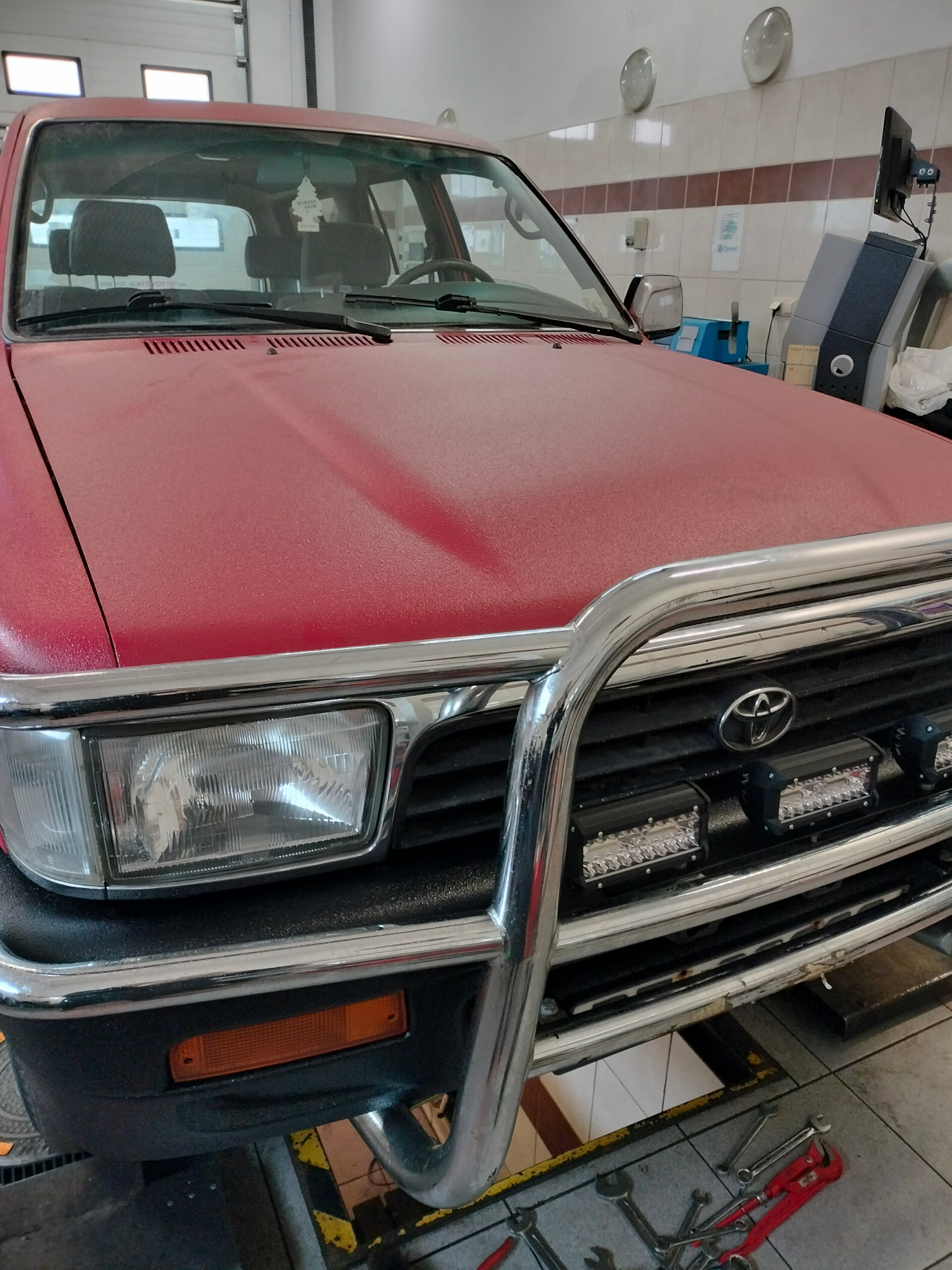 Toyota zmiana koloru w powlokę raptor.