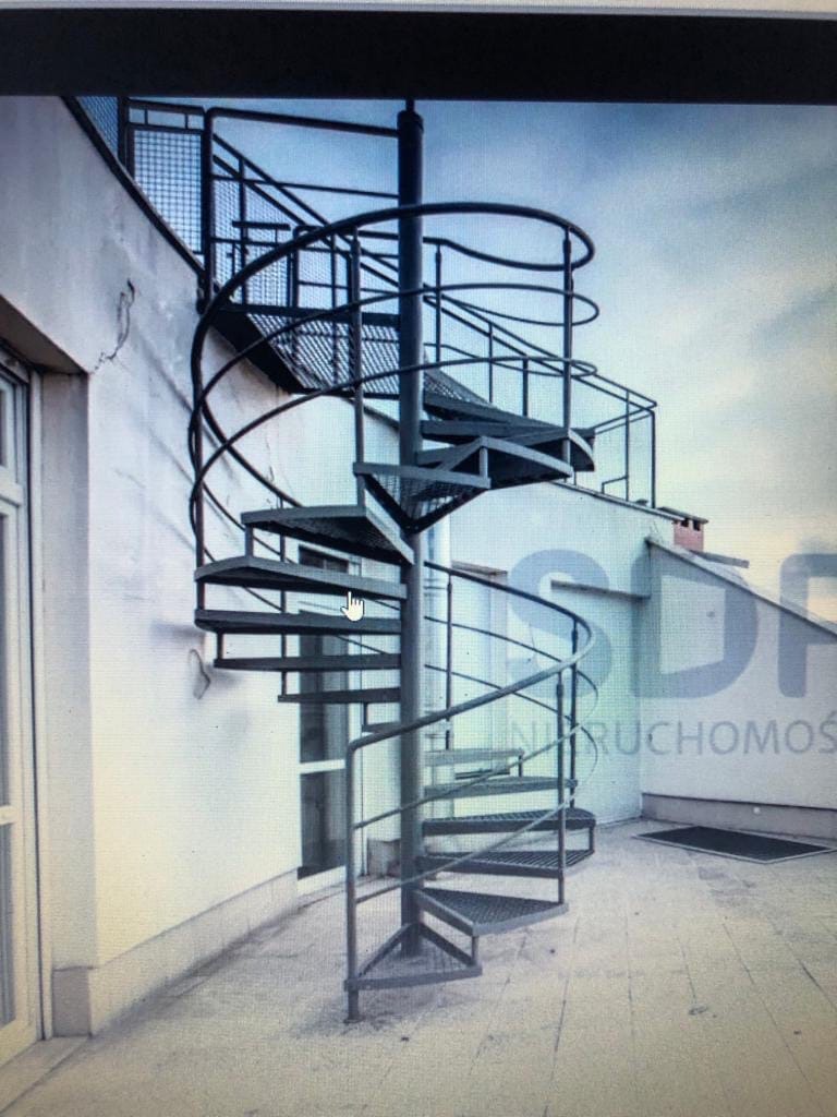 Zlecenie na wykonanie schodów.