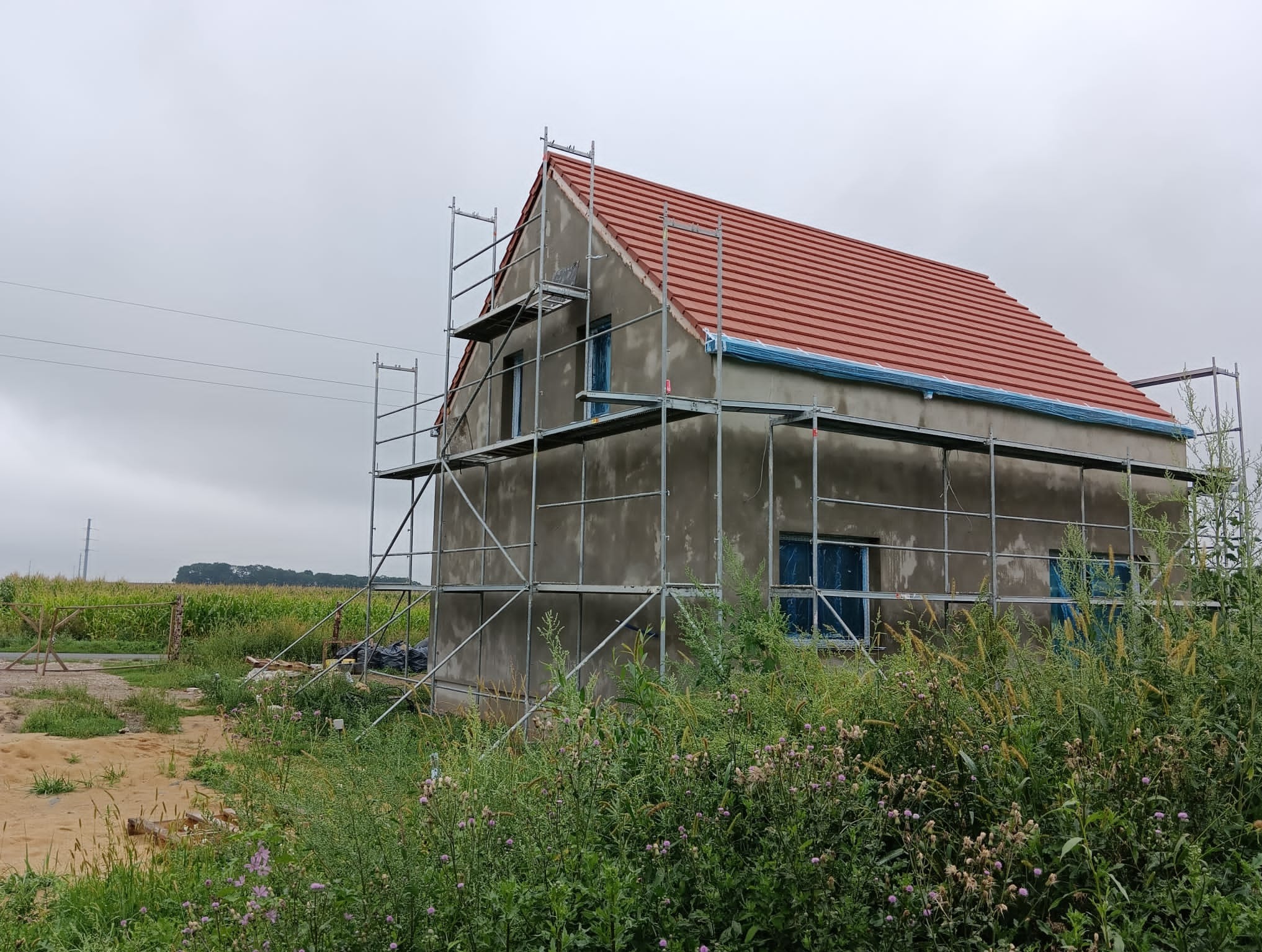 Zlecenie na wybudowanie domku jednorodzinnego (stan surowiec).