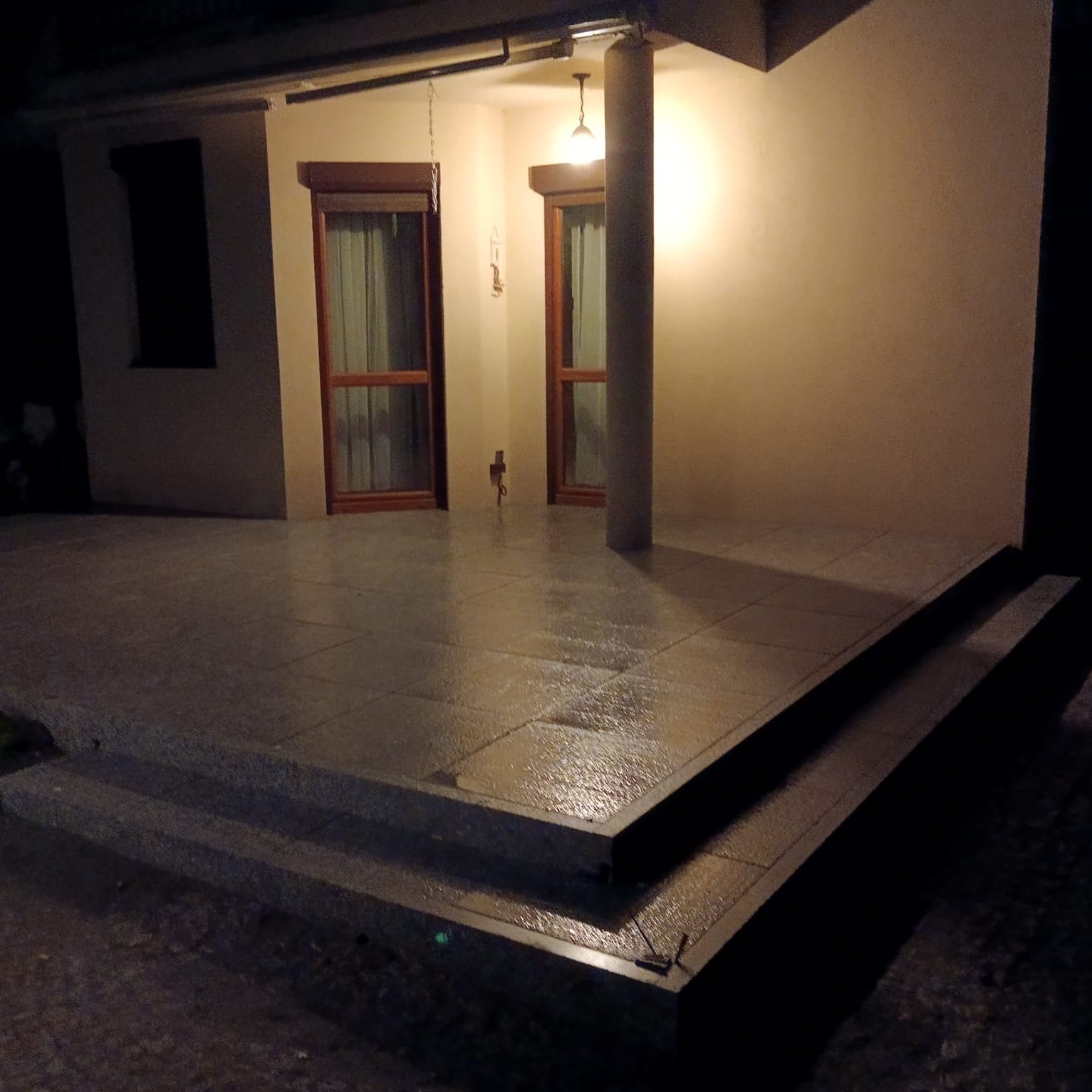 Zlecenie na wykonanie ganku.