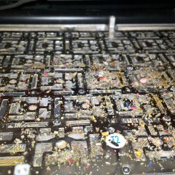 Efekt braku czyszczenia laptopa