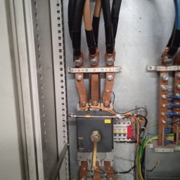 Ryszard Nosal - Montaż Przyłącza Elektrycznego Zembrzyce