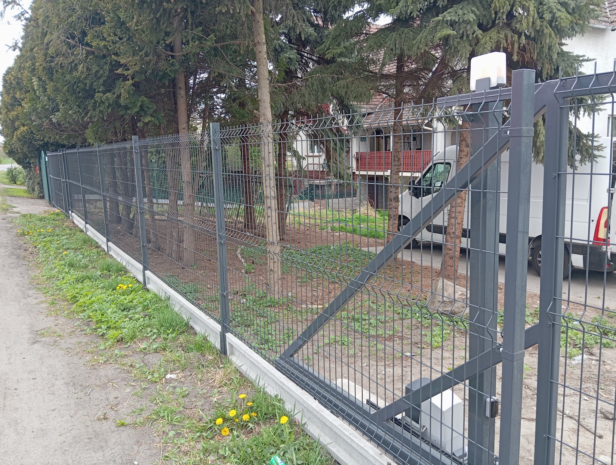 Ogrodzenie fi 5 wraz z bramą przesuwną 7 m