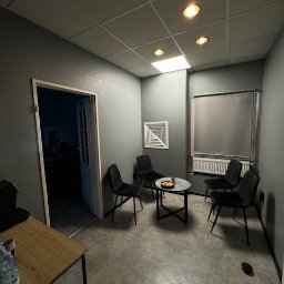 Poczekalnia dla klientów