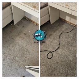 Martyna Pawlicka Pranie Komfortu - Porównanie dywanu przed i po czyszczeniu, widoczne plamy na dywanie przed i czysty dywan po prawej stronie, obok biurka.