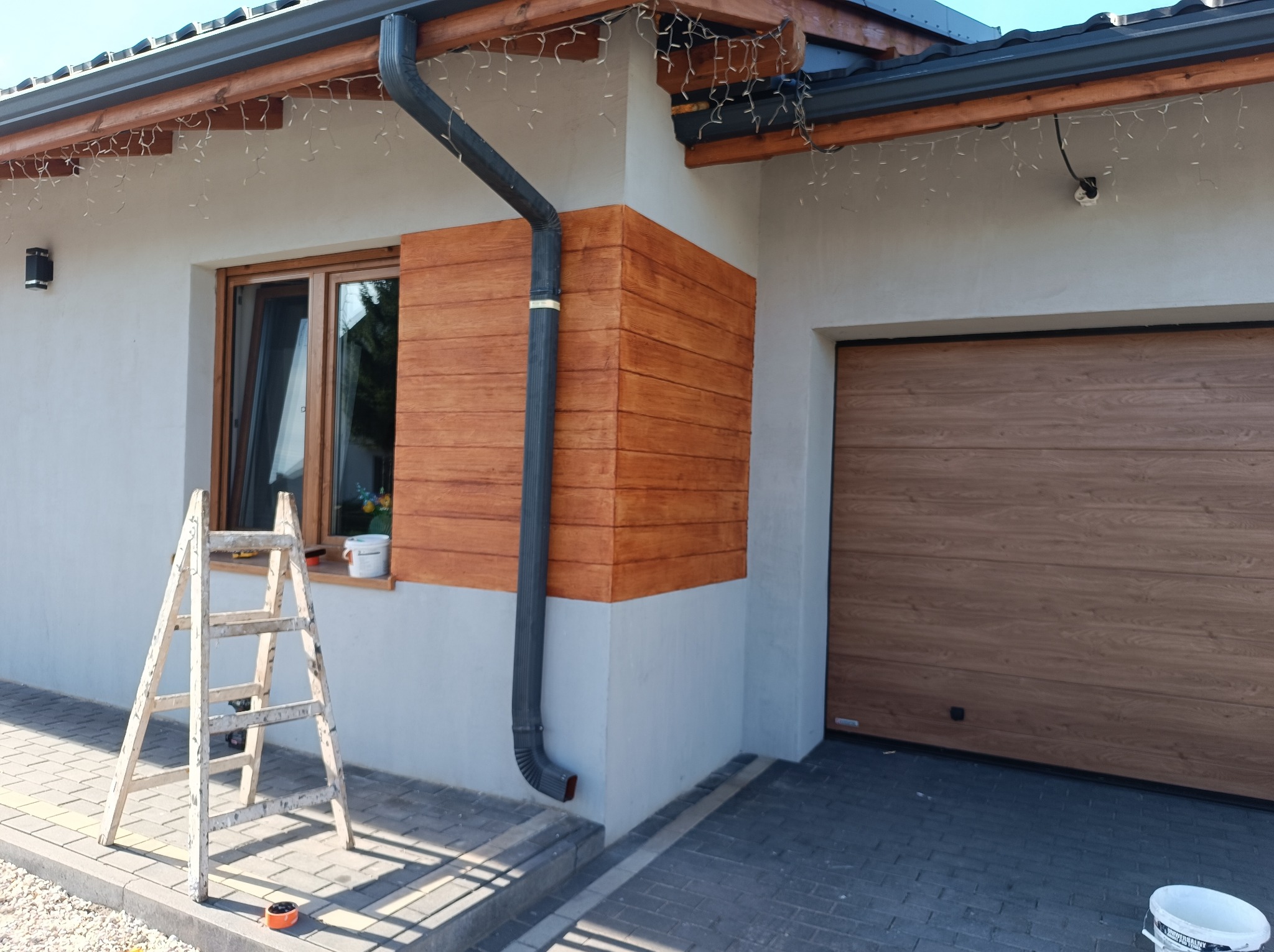 Imitacja deski elewacyjnej