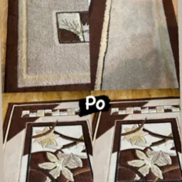 Dywan z geometrycznym wzorem i motywem liści, podzielony na dwie części: górna, zabrudzona, z napisem 'Przed', i dolna, czysta, z napisem 'Po'.