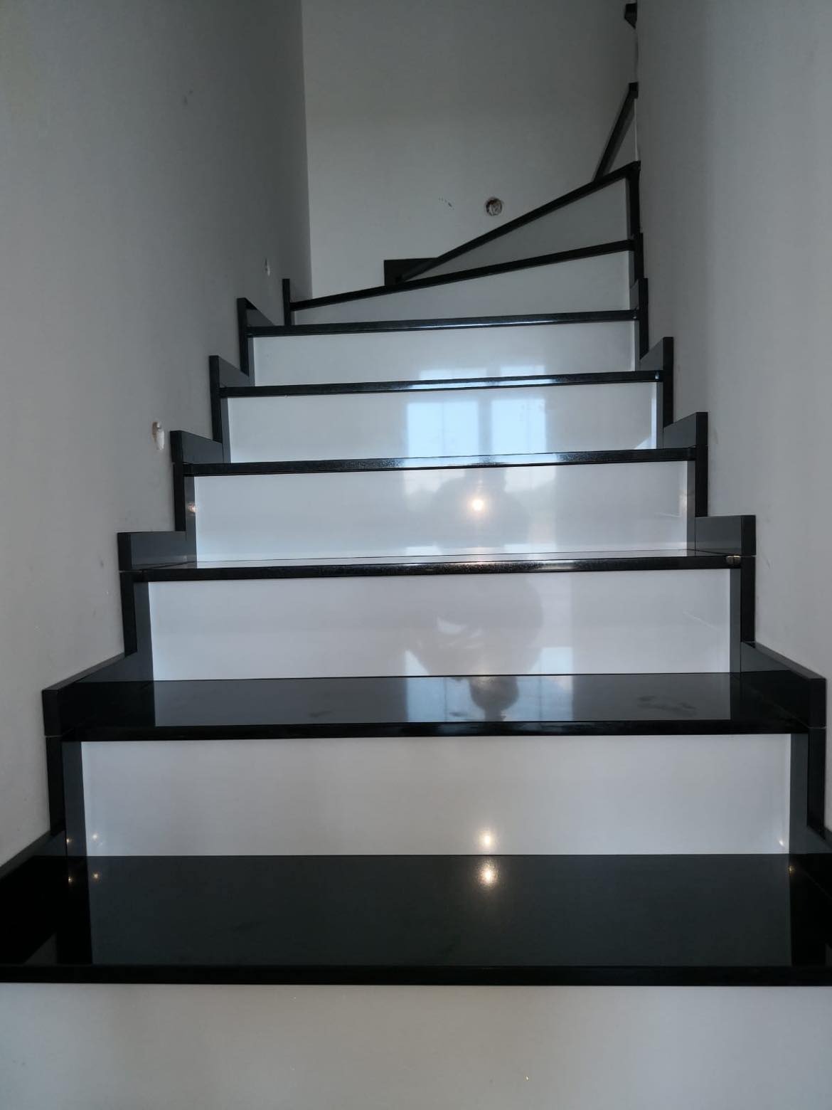 Schody Granitowe polerowane Premium Bleck