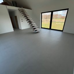 KB Żywice Białystok Karol Bezubik - MIkrocement -salon