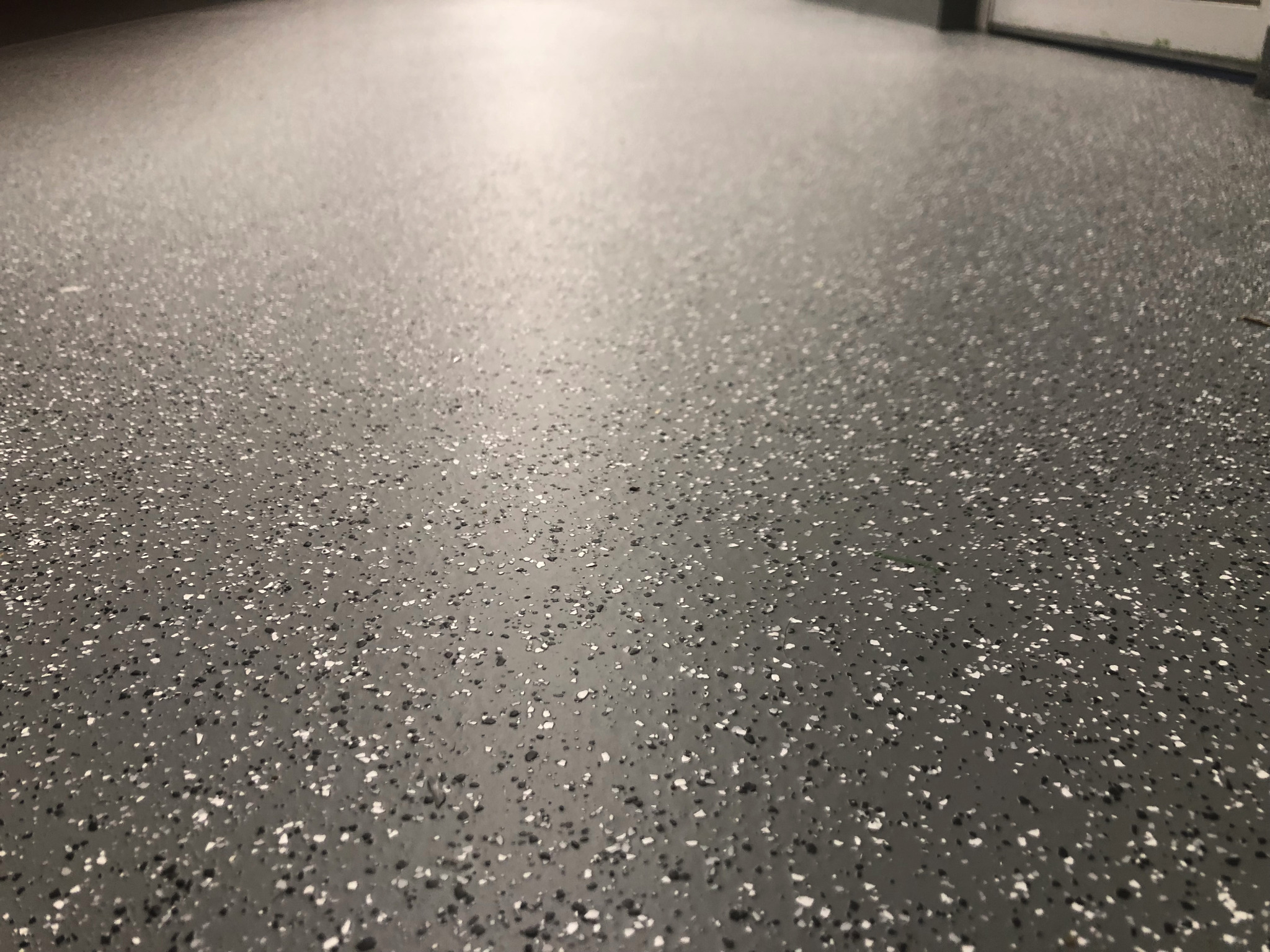 Żywica z płatkami dekoracyjnymi, wersja przemysłowa