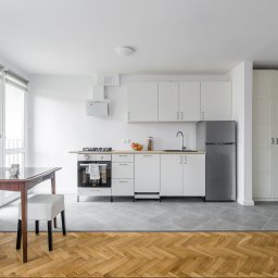 Kinga Arceusz Freedom Nieruchomości - Makowska wynajem