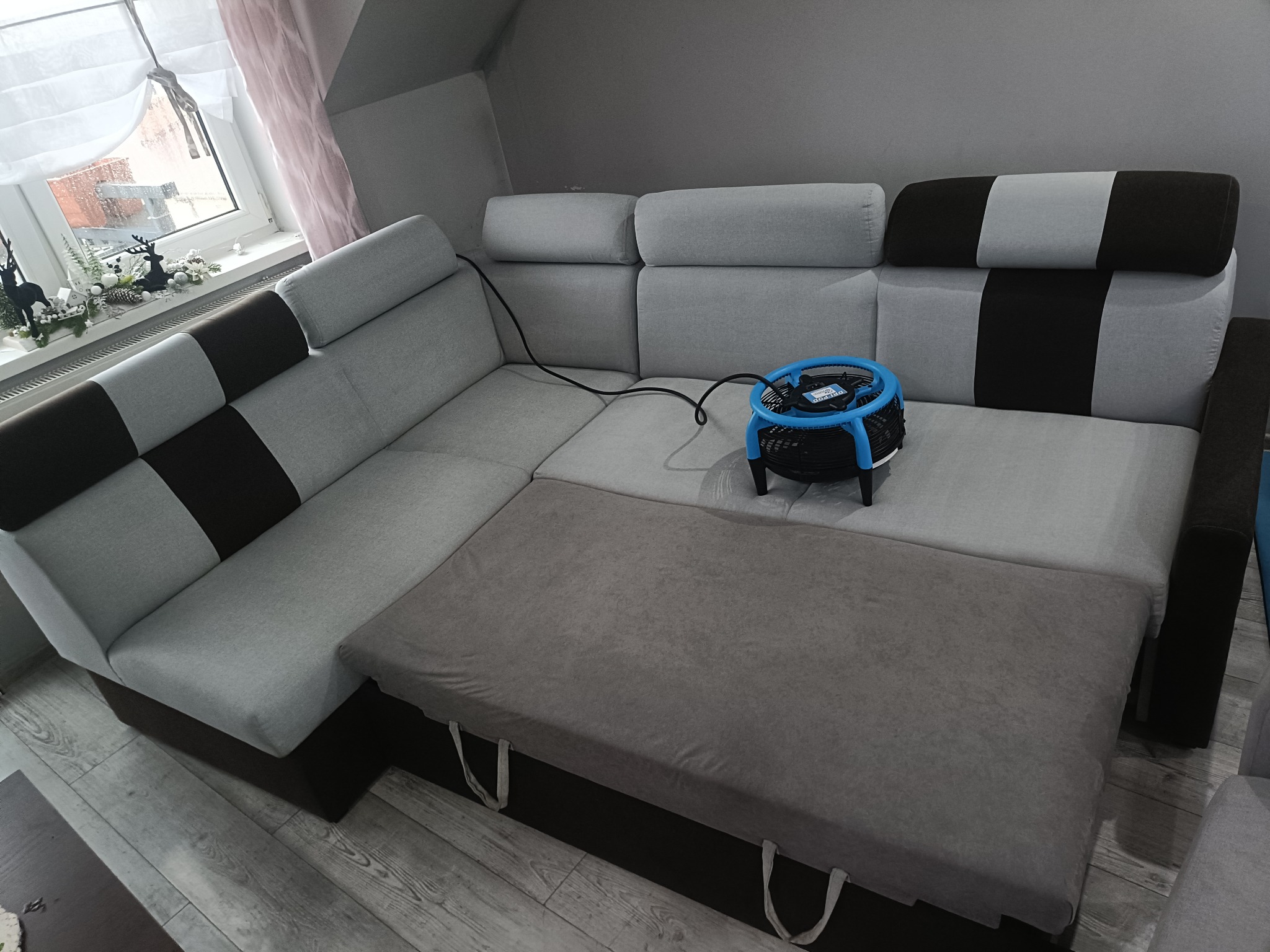 Suszenie wypranego narożnika.