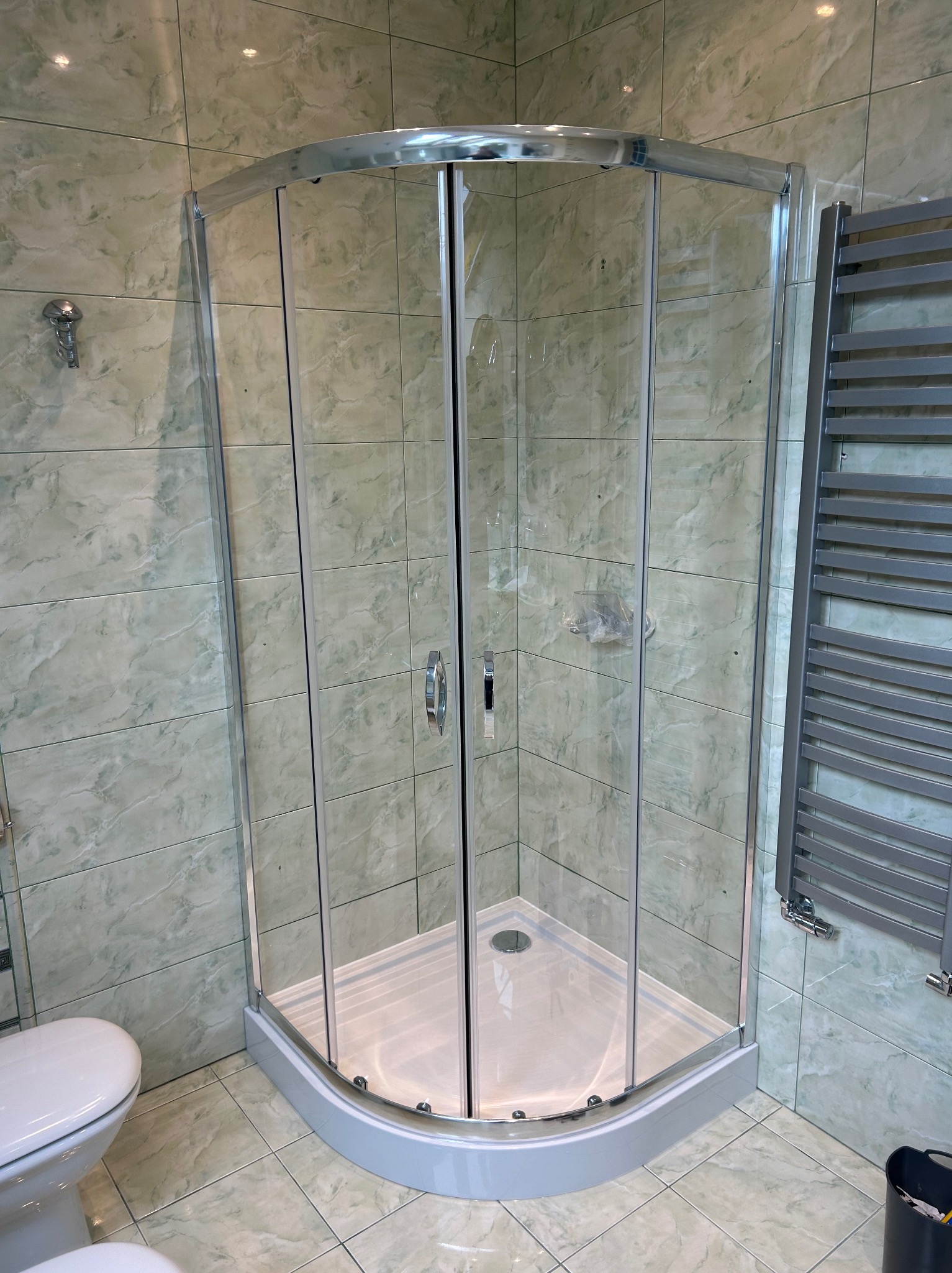 Montaż kabiny prysznicowej