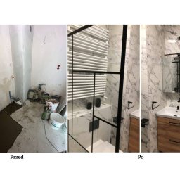 Broker Bud - remonty i wykończenia wnętrz - Remont łazienki: widok przed i po. Stan surowy z instalacjami vs. wykończona łazienka z marmurowymi płytkami, kabiną prysznicową i umywalką.