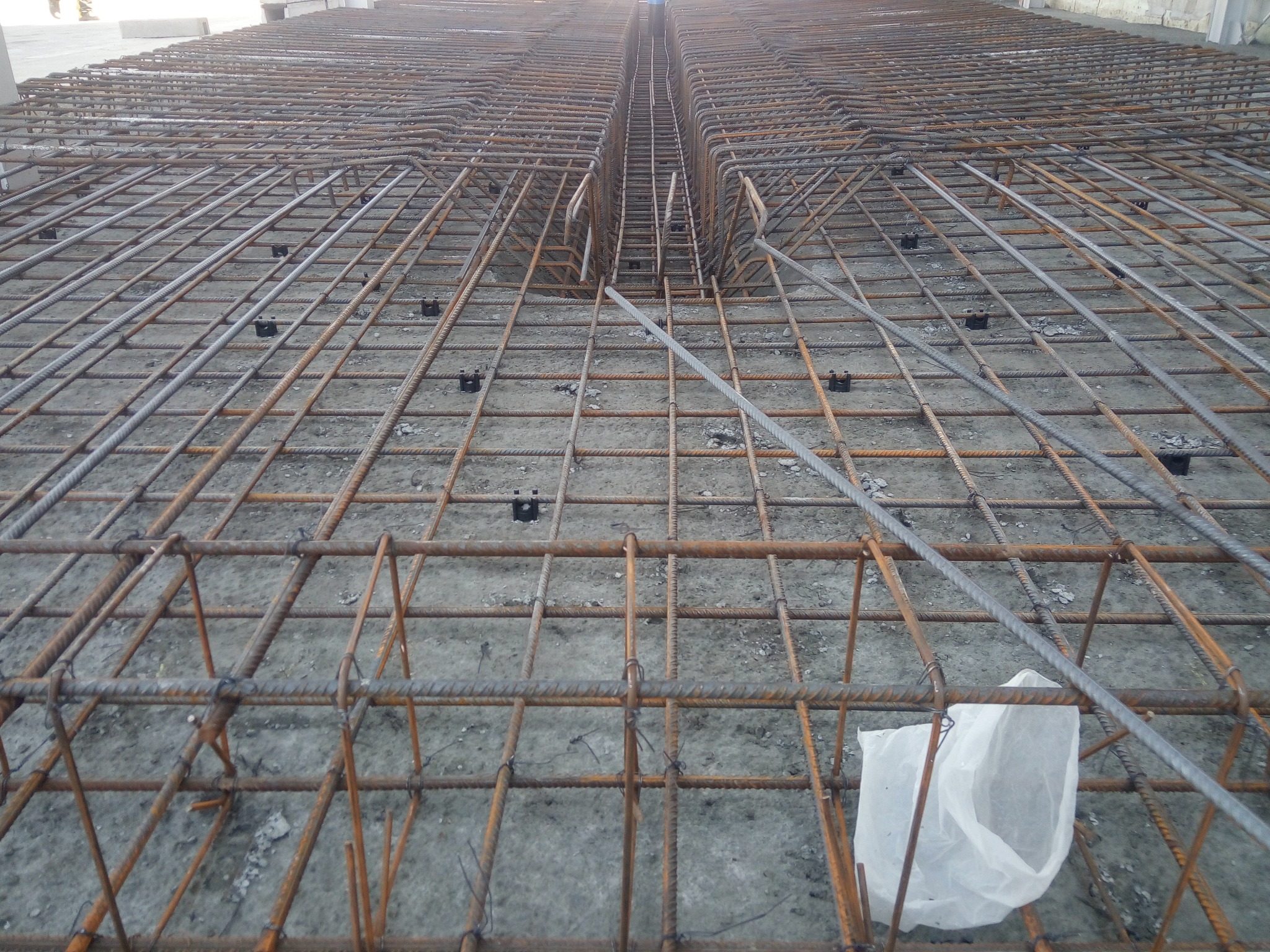 Odbiór zbrojenia pod płytę rozładunkową dla cystern w firmie Beckers