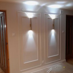 Sztukateria i oświetlenie