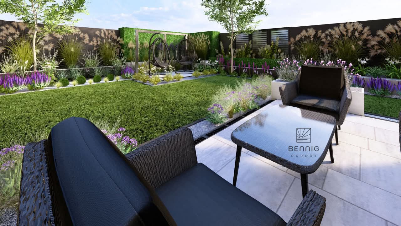 Nowoczesny ogród w Międzychodzie z rattanowymi meblami, wiszącymi fotelami i kwitnącymi rabatami. Projekt z dbałością o detale i harmonię przestrzeni.