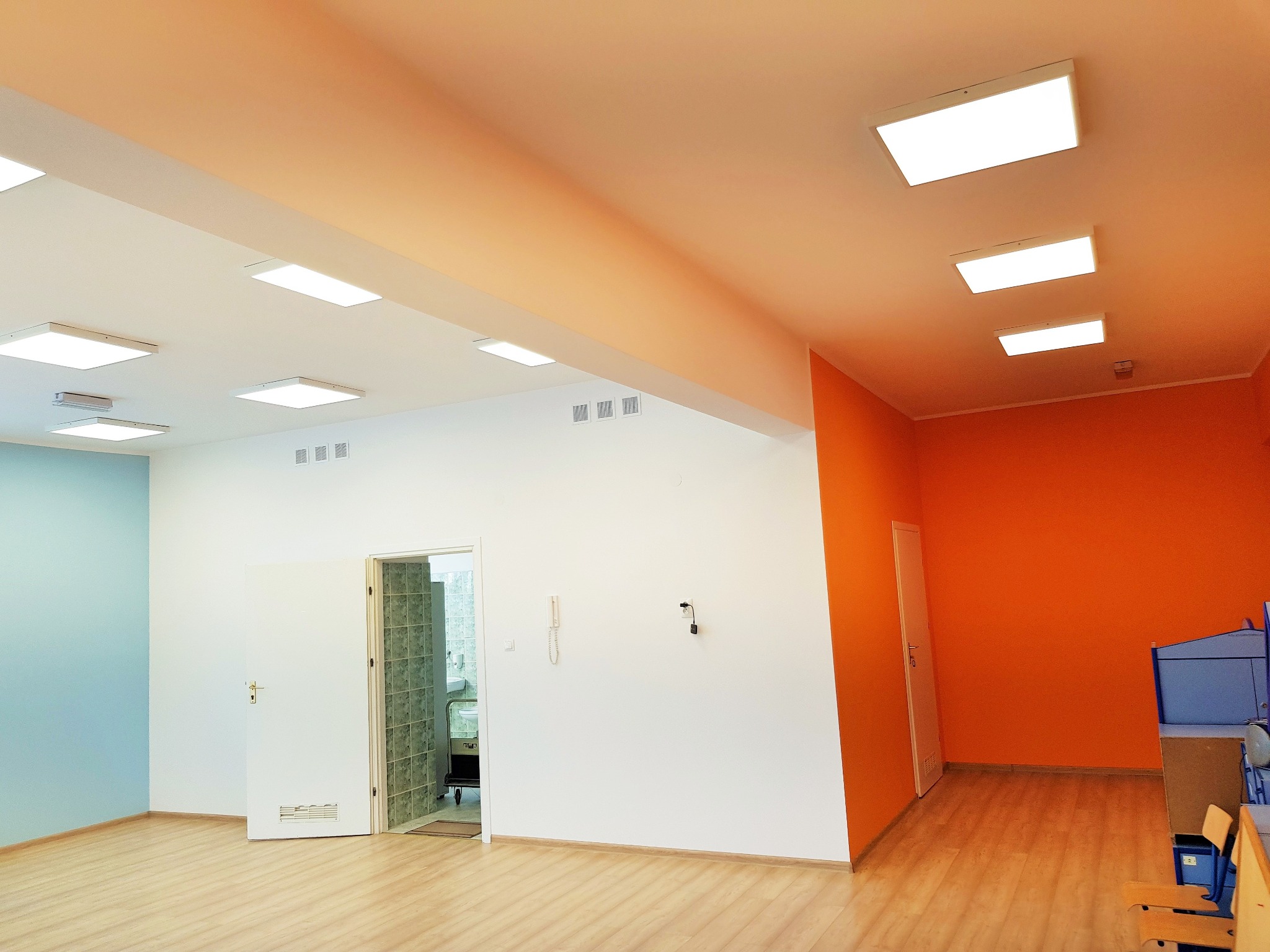 Malowanie Scian i sufitu.