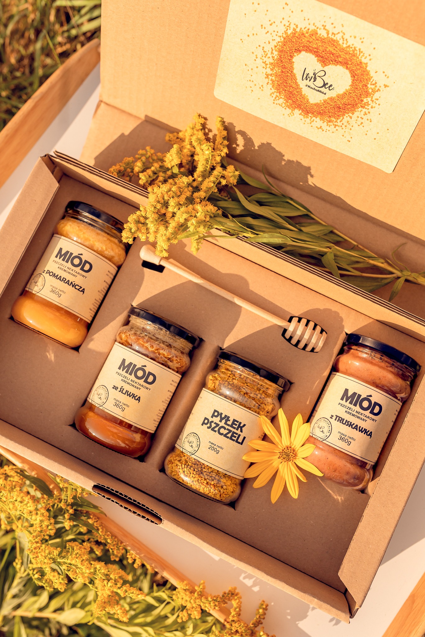 Duży zestaw miodów owocowych + pyłek pszczeli od Lovbee.