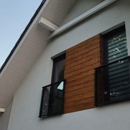 "METALOMANIA" WIKTOR HAWRYSZK&Oacute;W - Przed domem Złotoryja