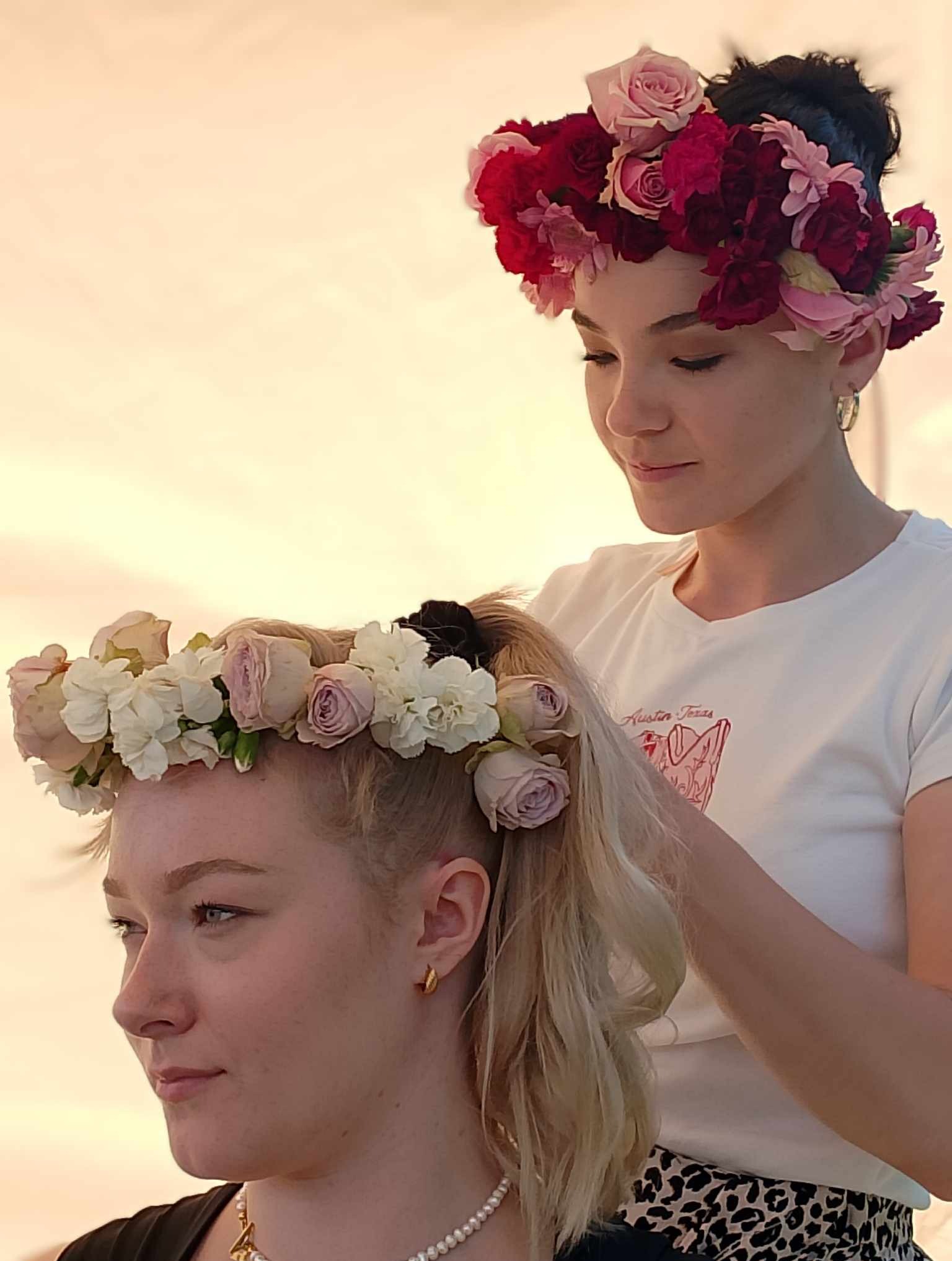 Wianki z żywych kwiatów