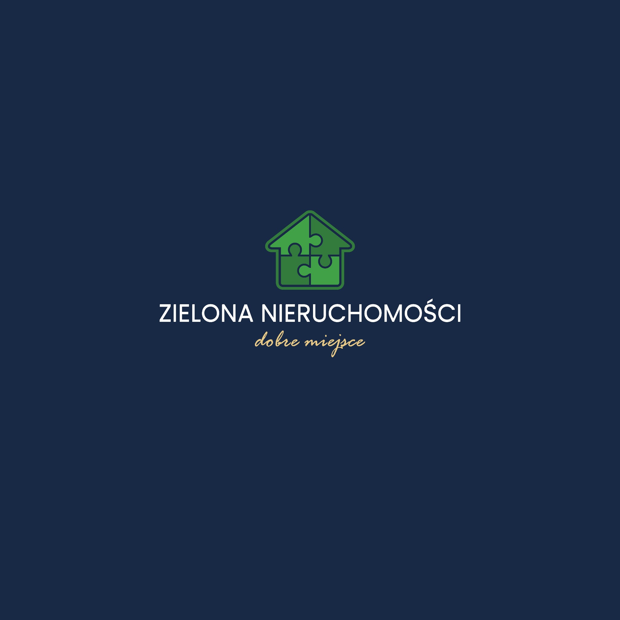Logo firmy ZIELONA NIERUCHOMOŚCI z zielonym symbolem domu utworzonym z puzzli na ciemnoniebieskim tle i hasłem 'dobre miejsce' poniżej nazwy.