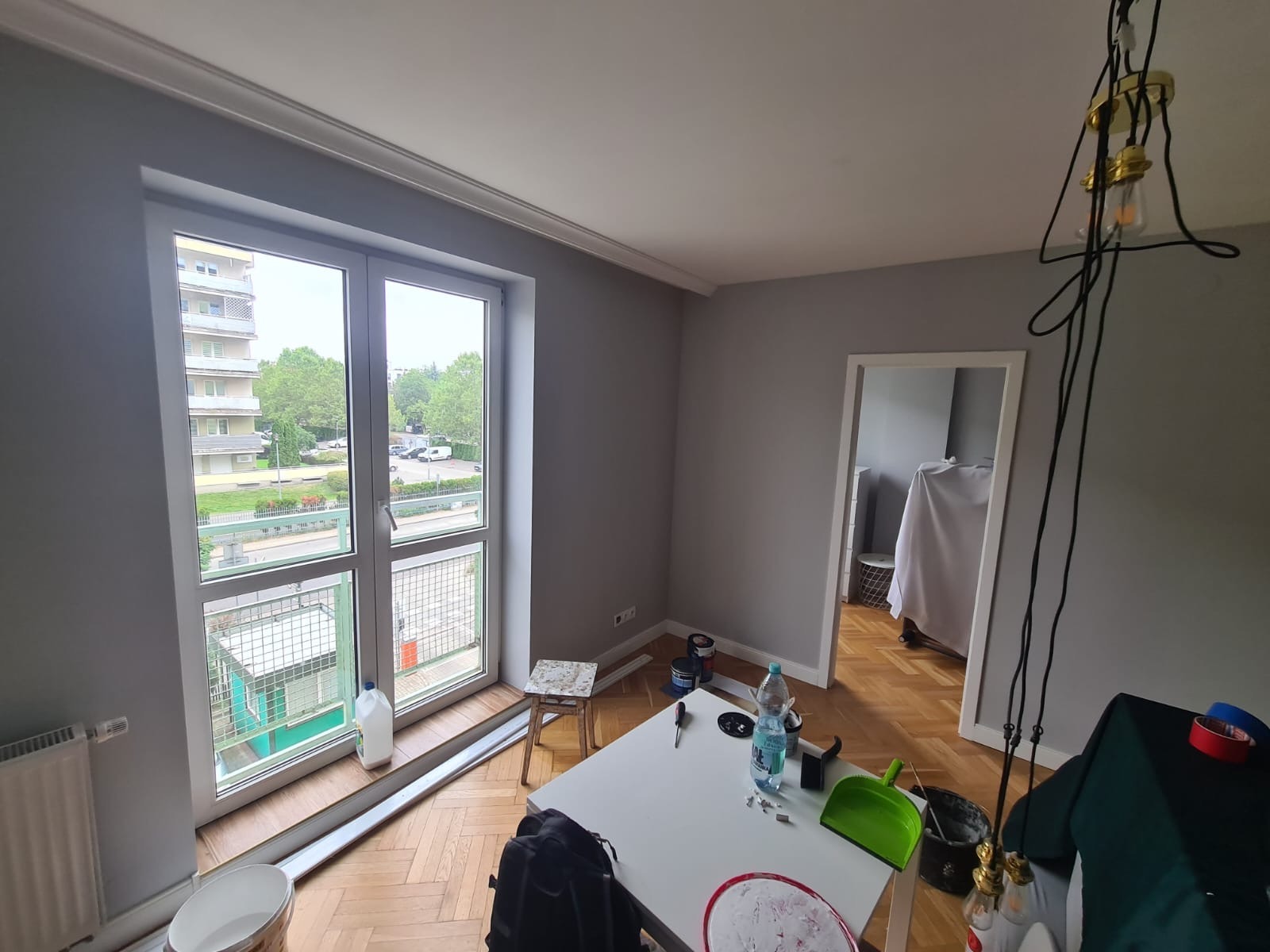 malowanie ścian kolorem