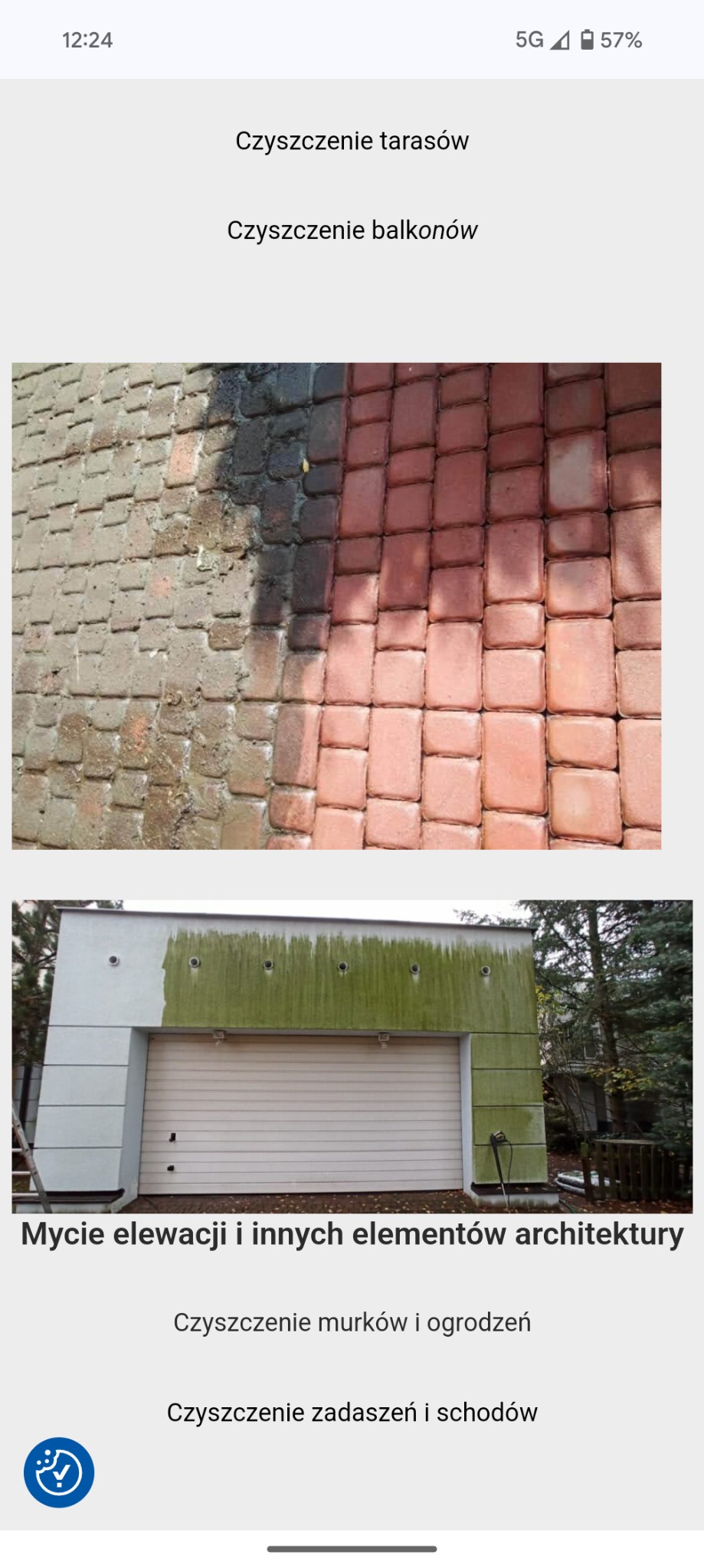 Porównanie kostki brukowej przed i po czyszczeniu, widoczna różnica w kolorze i usuniętych zabrudzeniach oraz elewacja budynku pokryta zielonym nalotem przed czyszczeniem.