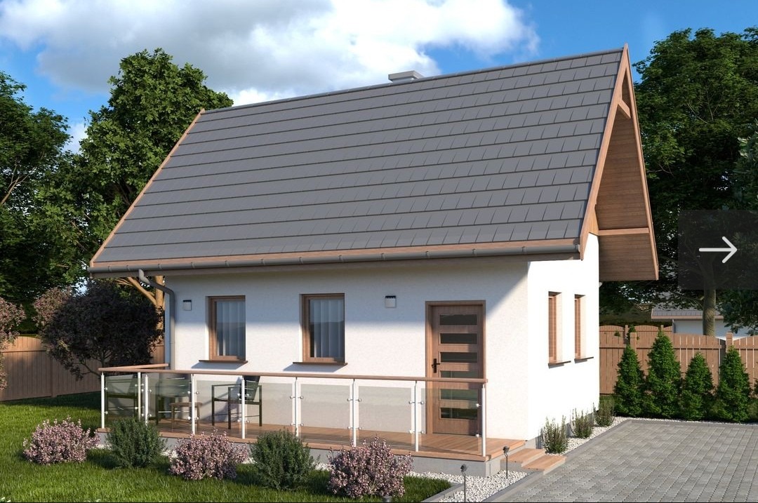 Wizualizacja domu szkieletowego z szarym dachem, drewnianymi wykończeniami i tarasem z przeszkloną balustradą. Widok na ogród i podjazd.