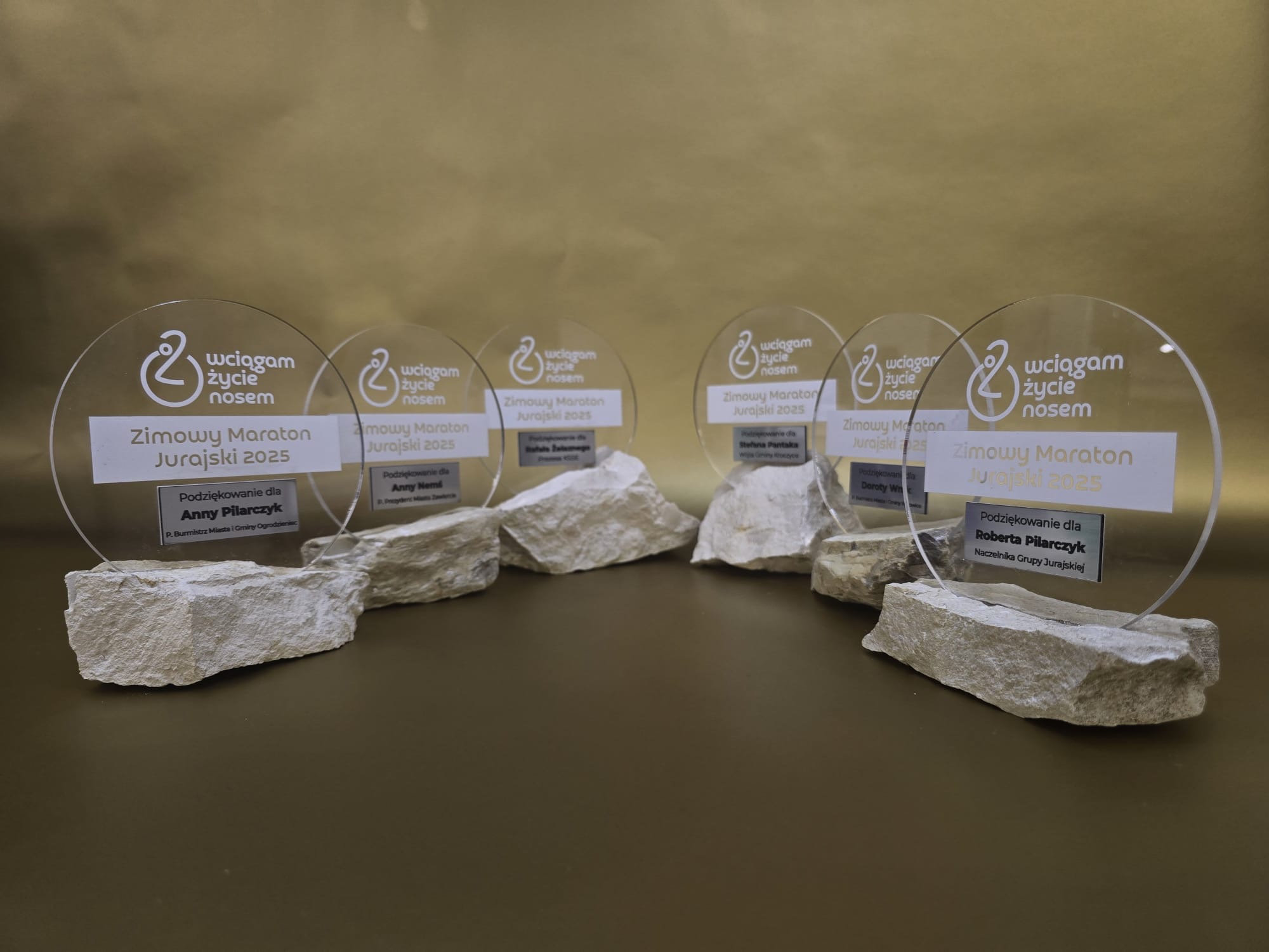 Trofea wykonane na zawody biegowe na Jurze Krakowsko-Częstochowskiej 'Wciągam życie nosem'.