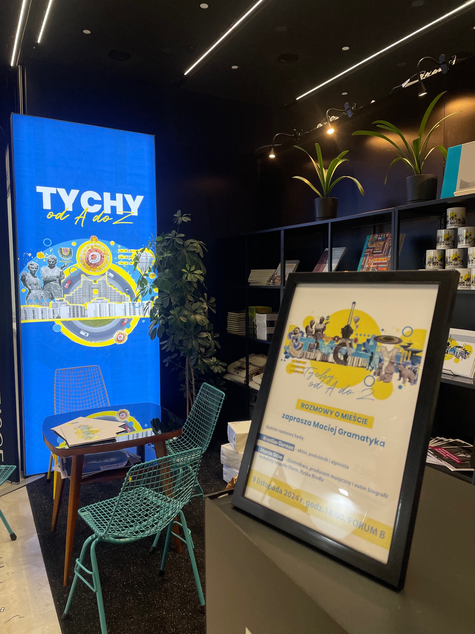 Stoisko targowe dla Miasta Tychy. Targi Książki 2024 w MCK Katowice.