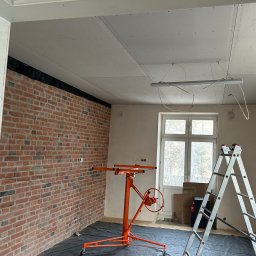 Zadrukuj mnie Damian Madej - Montaż Paneli Podłogowych Kielce