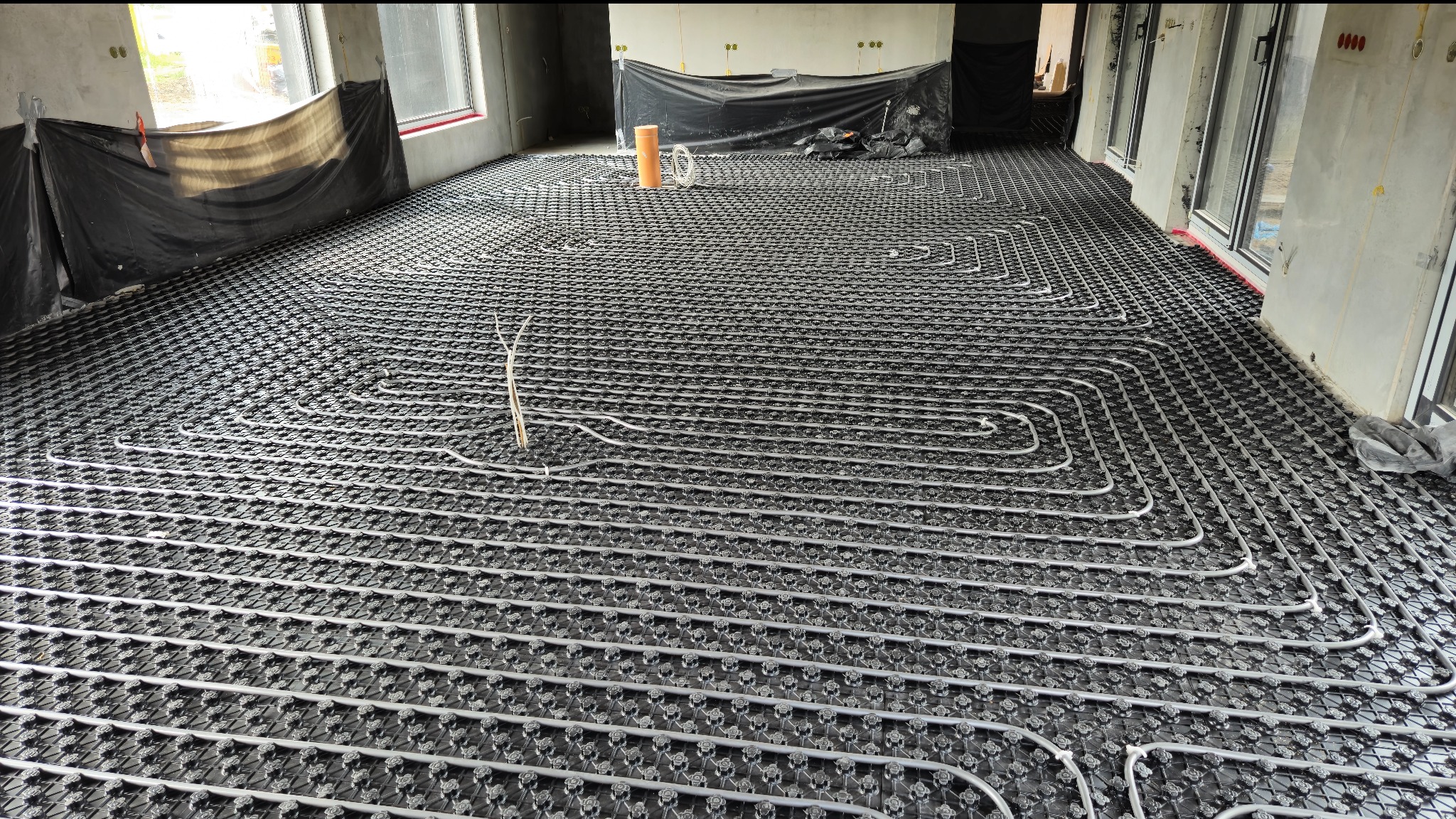 ogrzewanie/chł.pasywne system TECE SLQ