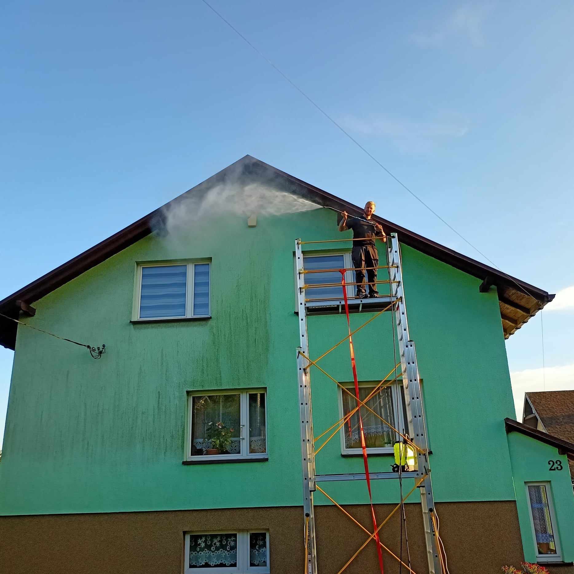 Czyszczenie elewacji