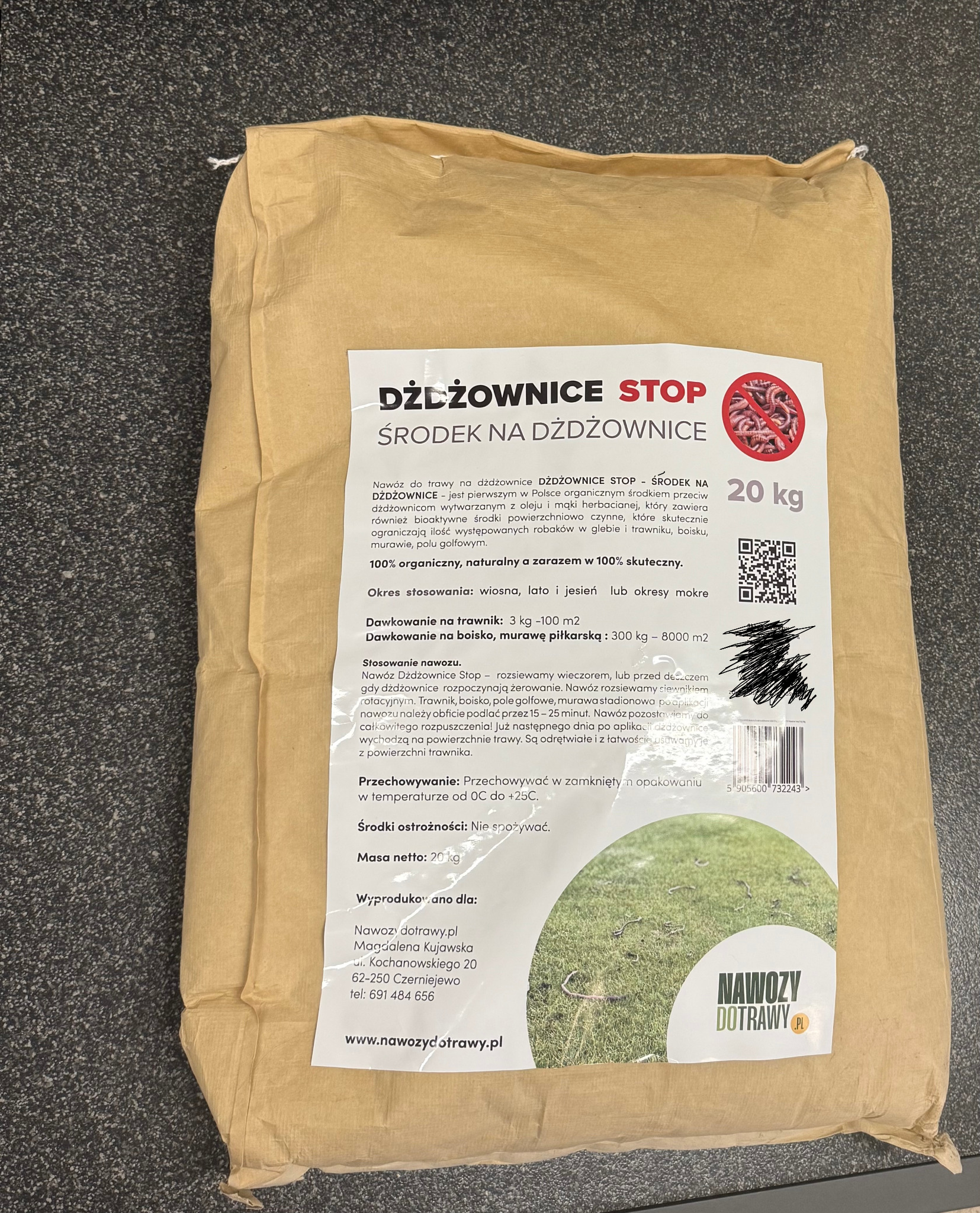 Srodek na dzdzownice