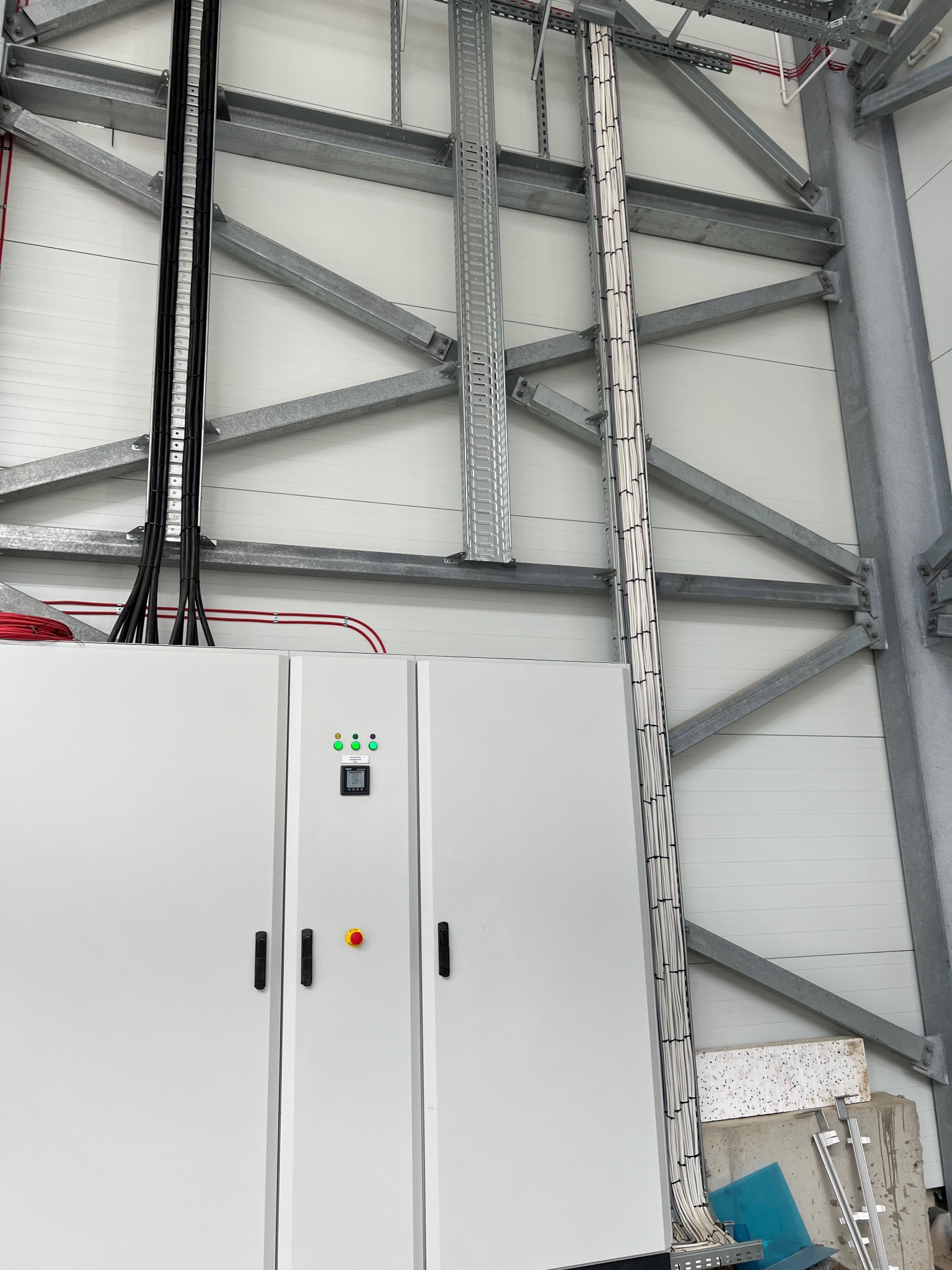 Montaż rozdzielnicy głównej