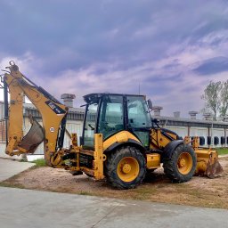 Simply Bruk - Usługi koparko ładowarką