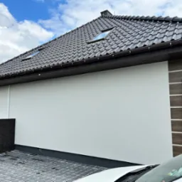 Malowanie elewacji oraz położenie marmolitu Romnow