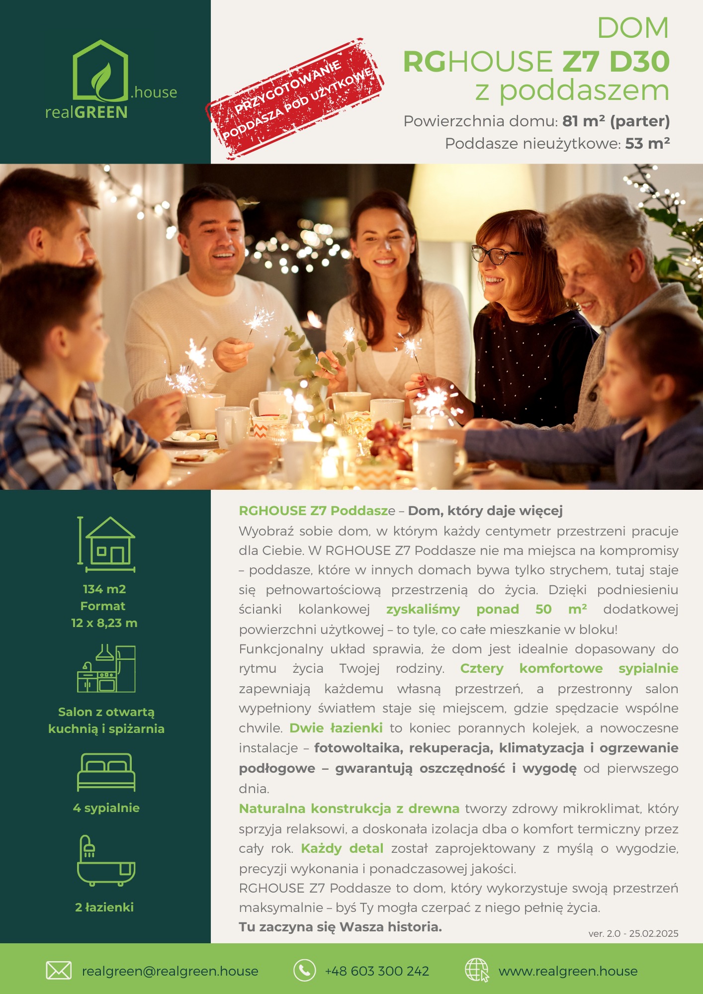 Wizualizacja domu RGHOUSE Z7 D30 z poddaszem, rodzina świętuje, trzymając zimne ognie, podkreślając ciepłą atmosferę i komfort mieszkania.