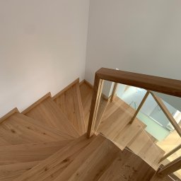 Schody drewniane Zagnańsk 1