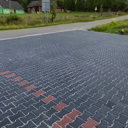 Układanie kostki brukowej Biecz 4