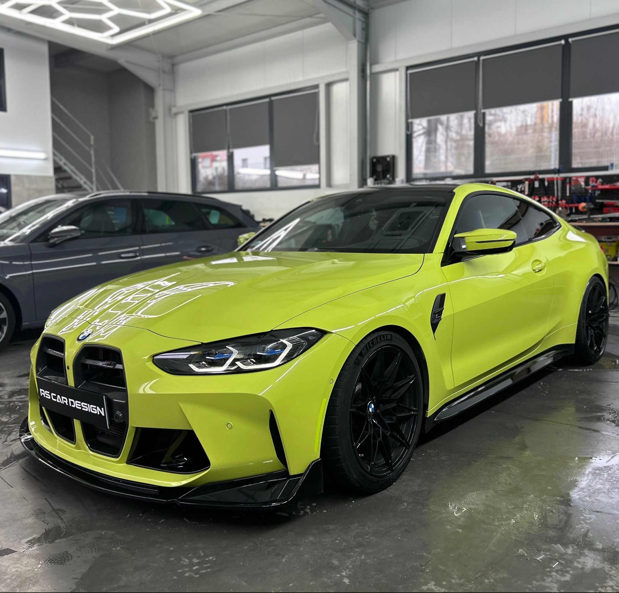 BMW M4 - Zabezpieczenie lakieru bezbarwną folią ochronną PPF