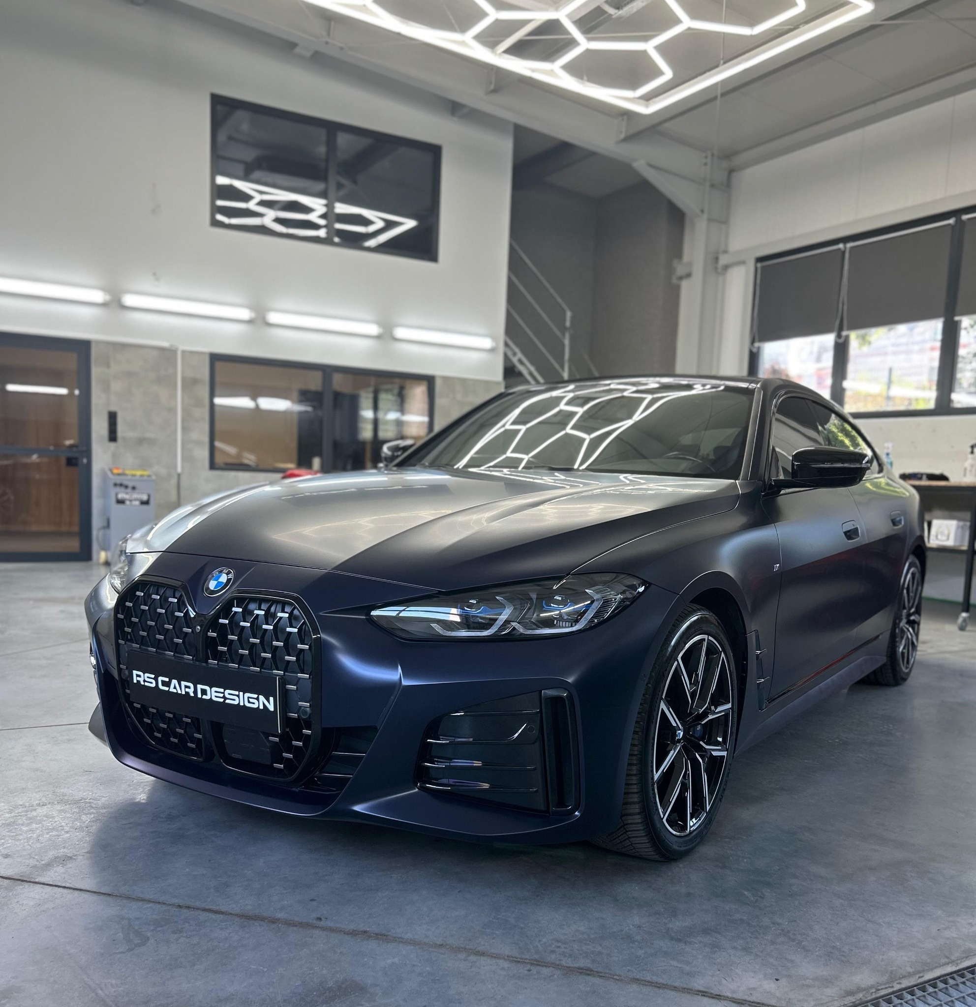 BMW 4 - Zabezpieczenie lakieru matową folią ochronną tzw. '' mrożenie lakieru''